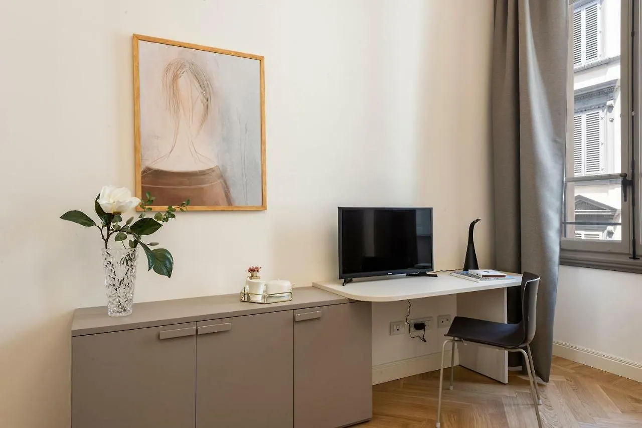 Apartments Florence - Brunelleschi Stylish 0*,  Italia